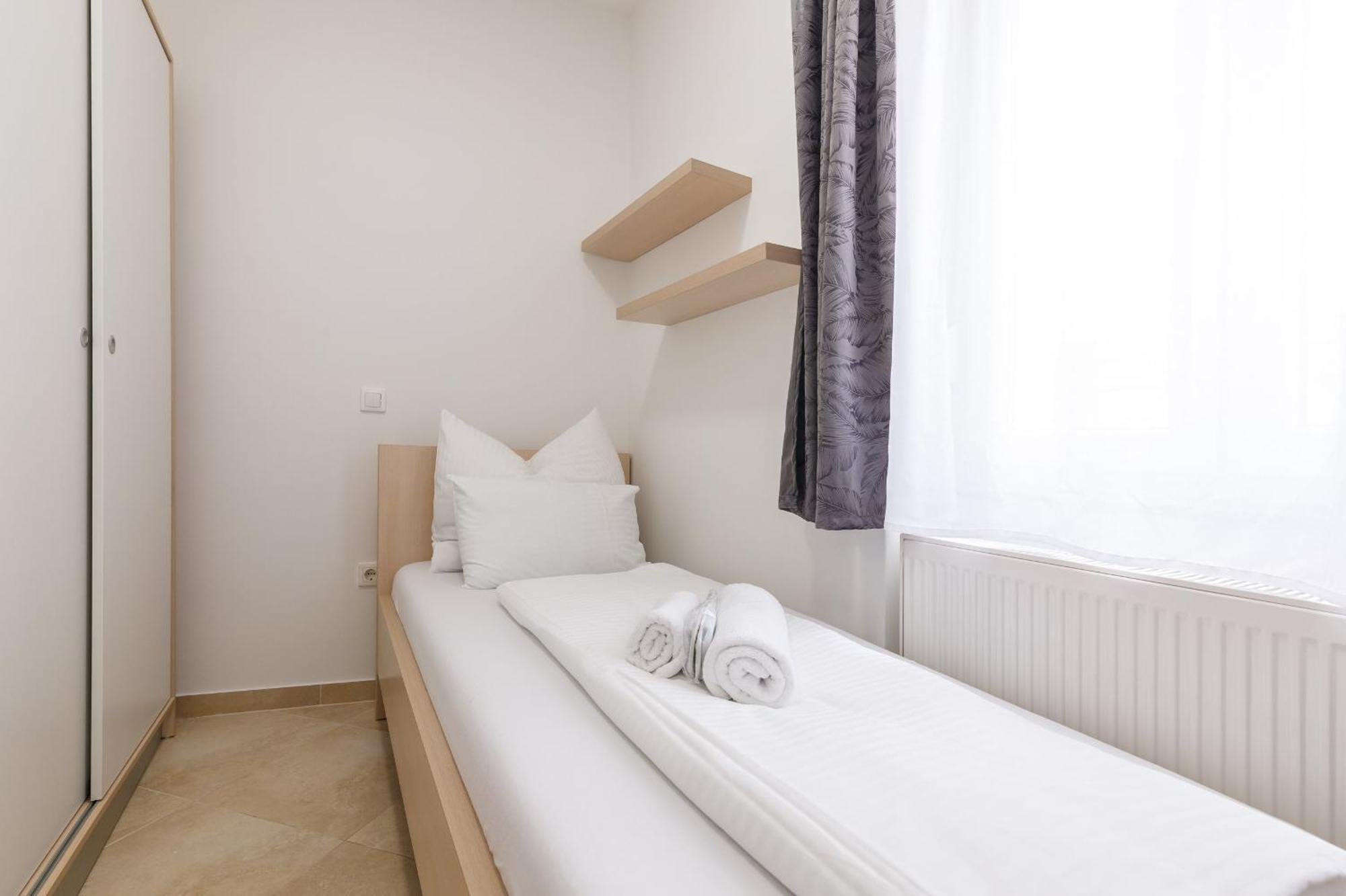 Apartmani Simi - The Wave Crikvenica Exterior foto
